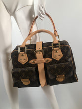 Load image into Gallery viewer, Manhattan Louis Vuitton Bag BRAND NEW!!
