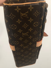Load image into Gallery viewer, Manhattan Louis Vuitton Bag BRAND NEW!!
